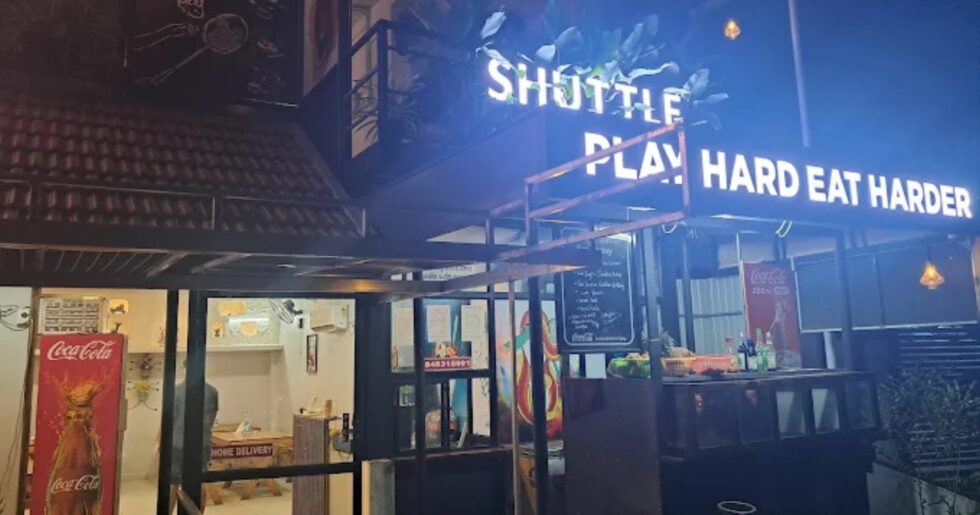 Shuttle Court Restaurant Mandiram Ranni