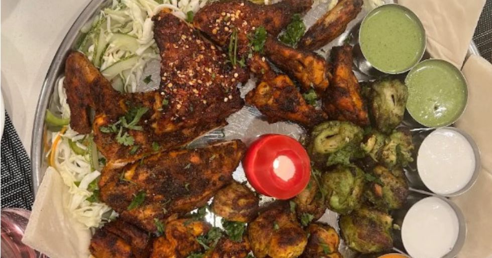 plater-Emirathi Restaurant – Irinjalakuda, Thrissur