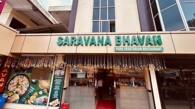 Restaurants in Ernakulam featuring Hotel Saravana Bhavan, serving authentic South Indian vegetarian dishes