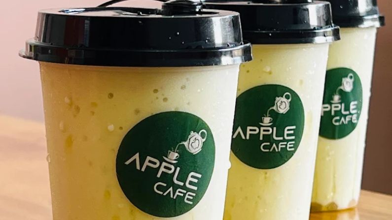 Apple Resto Cafe in Malappuram serves burgers, cafe snacks, mocktails, and casual dining food