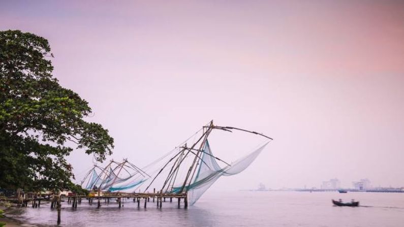 City view showcasing popular dining spots and restaurants in Kochi