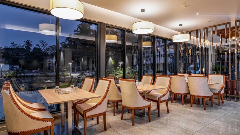 Exterior view of Oshin Restaurant in Wayanad, a popular family dining spot among restaurants in Wayanad