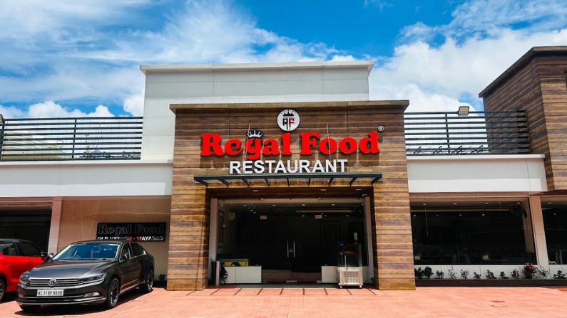 Regal Food Restaurant in Vythiri serving Kerala and Indian non-veg meals